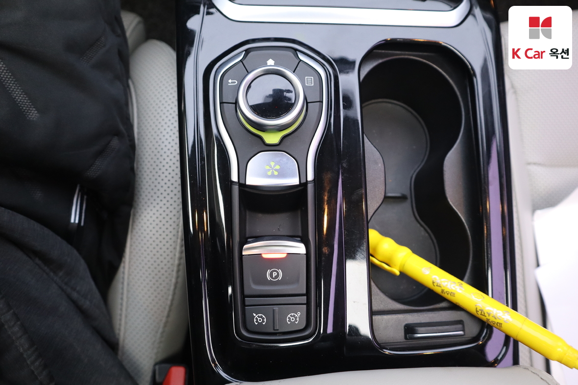 Renault Samsung SM6 2016 - Image 17