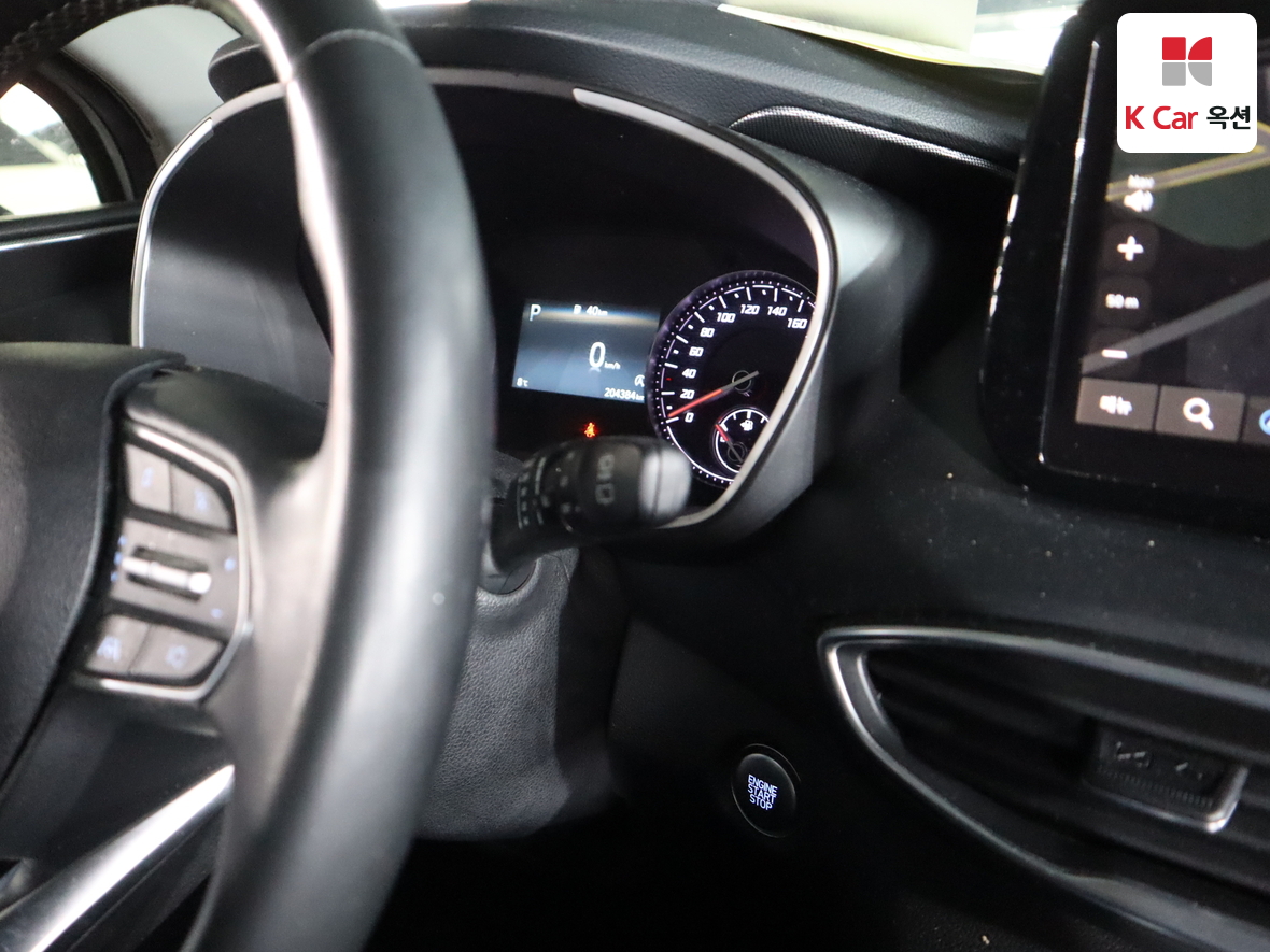 Hyundai Santa Fe 2021 - Image 11