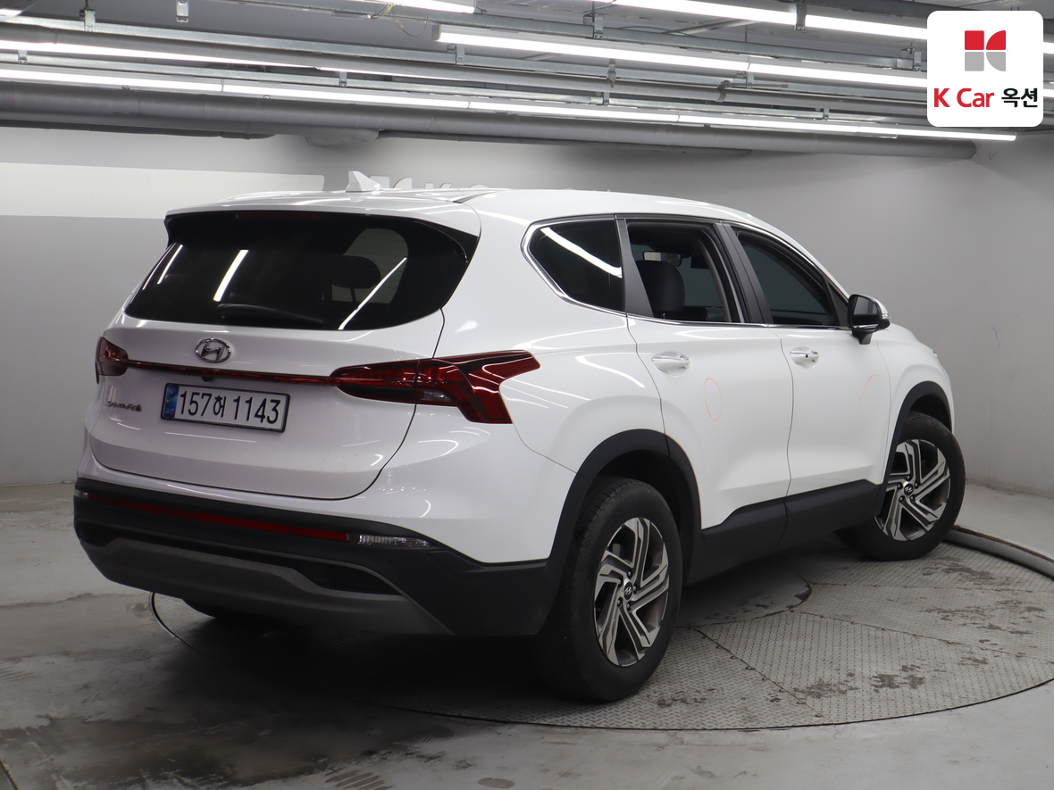 Hyundai Santa Fe 2021 - Image 2