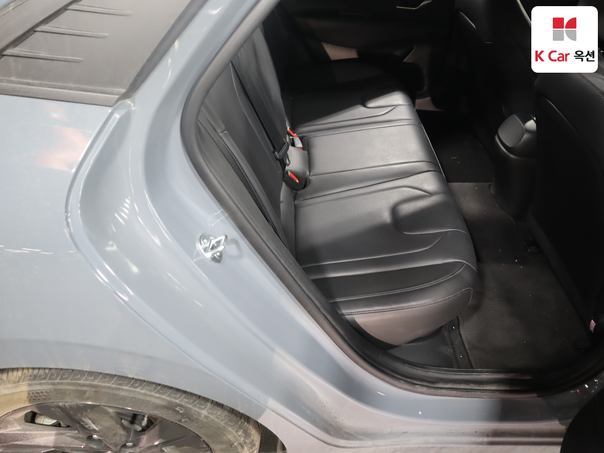 هيونداي إلانترا 2021 - صورة 26