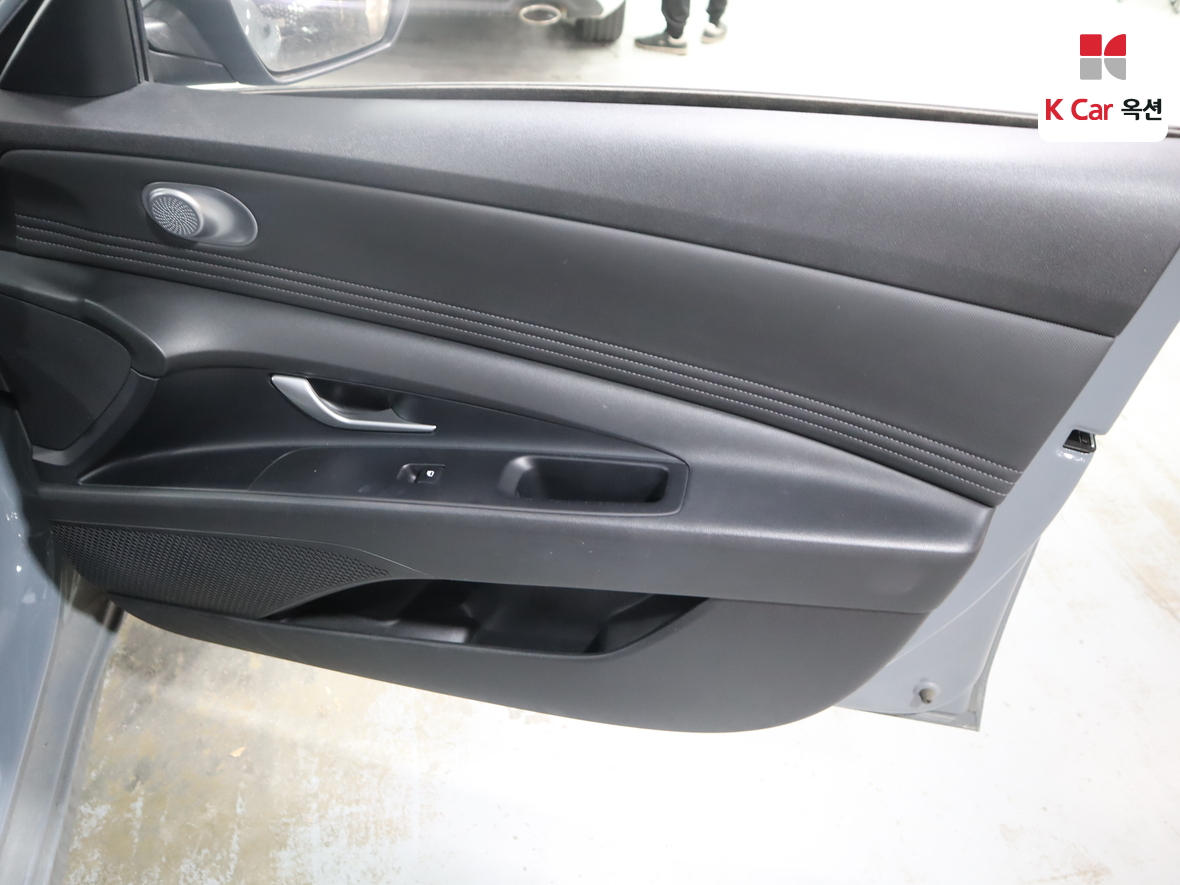 هيونداي إلانترا 2021 - صورة 27