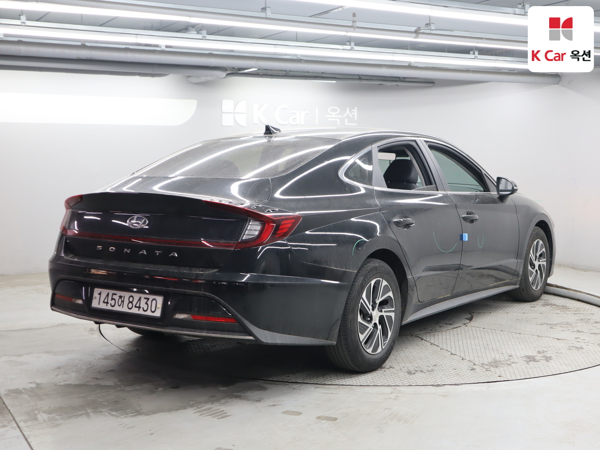 هيونداي سوناتا 2021 - صورة 2