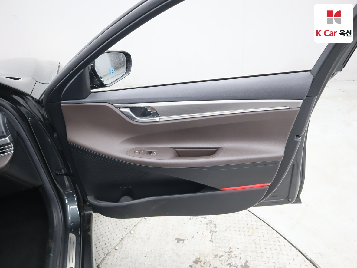 Hyundai Grandeur 2021 - Image 31