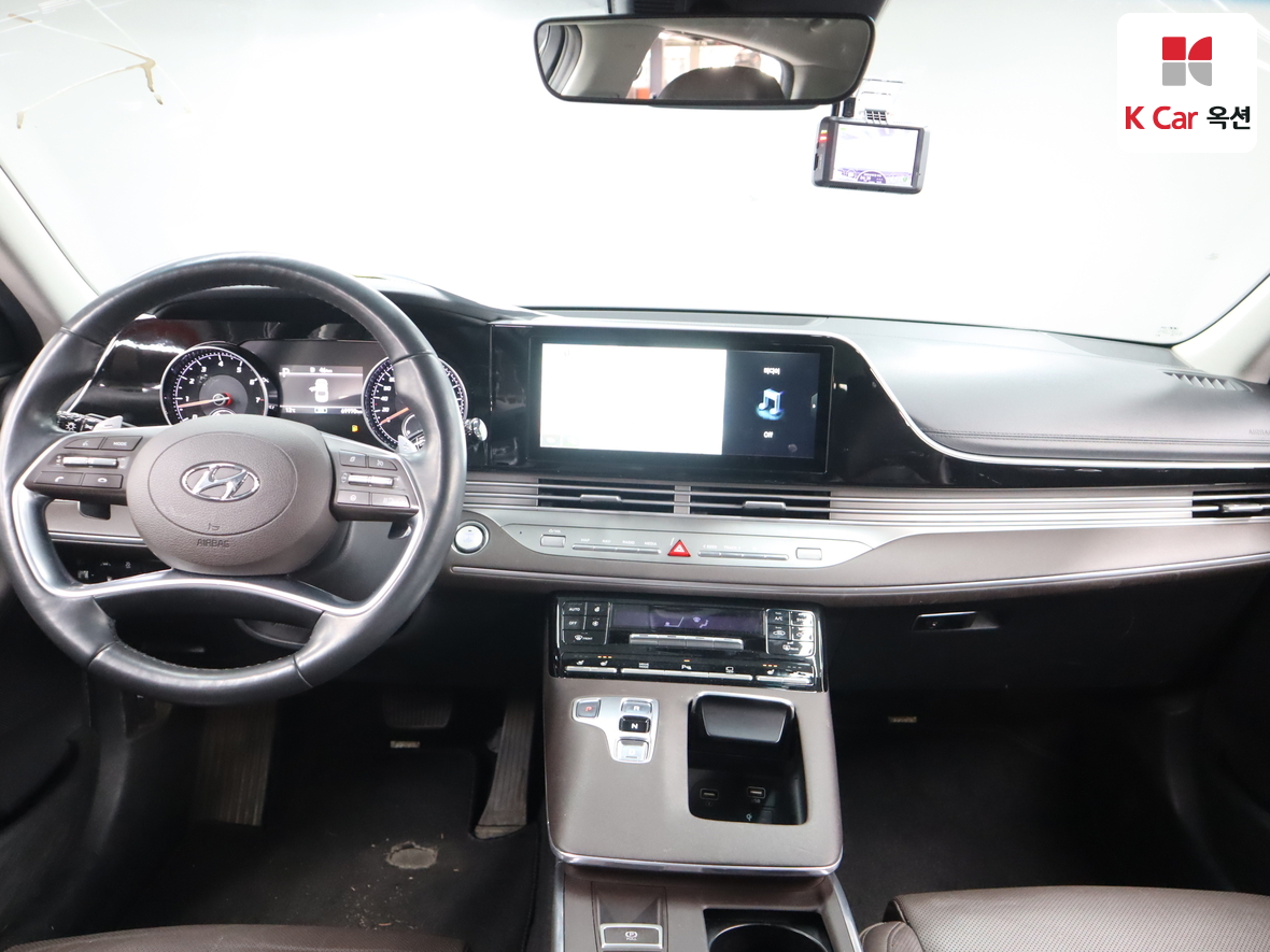 Hyundai Grandeur 2021 - Image 3