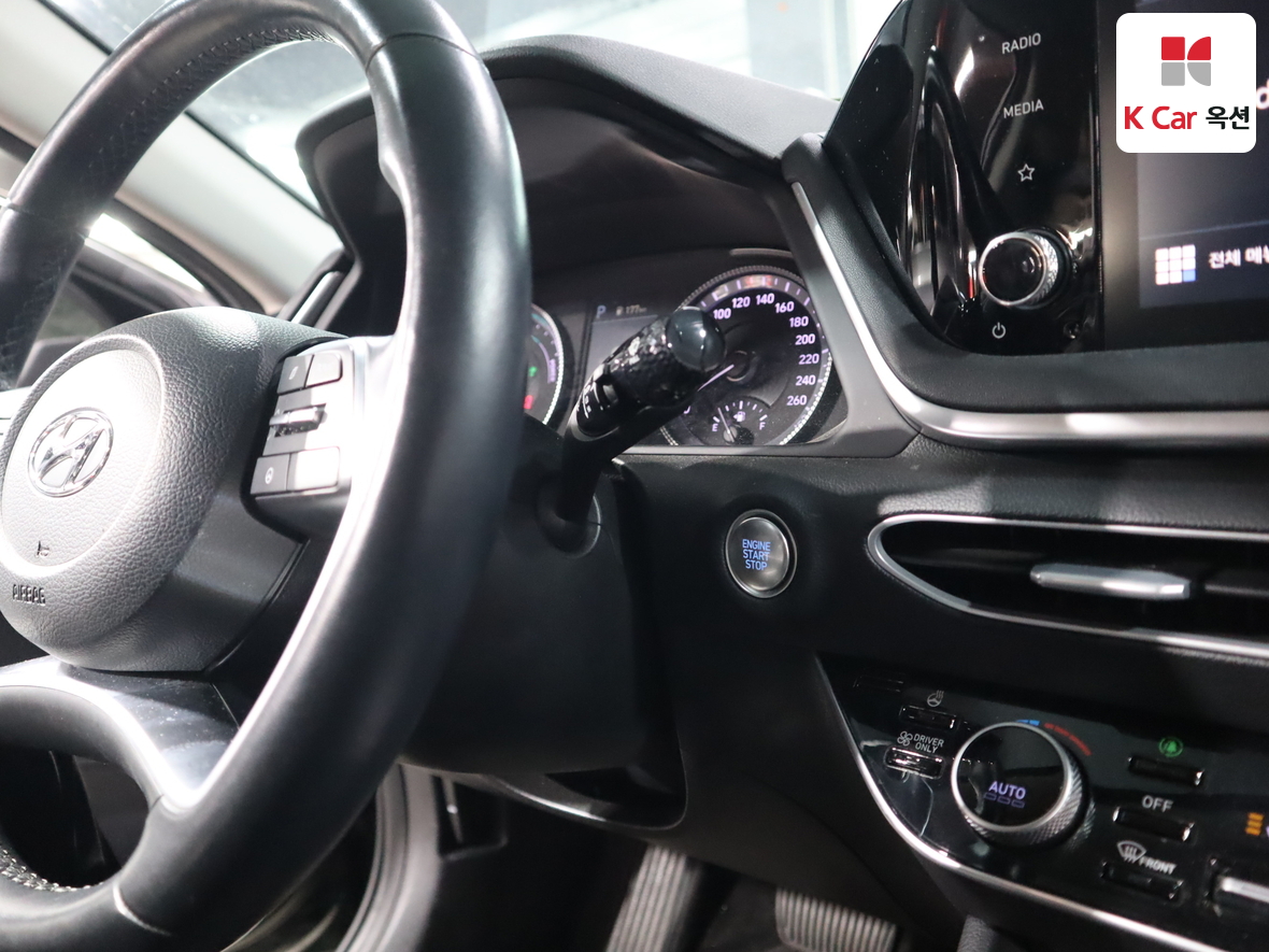 هيونداي سوناتا 2022 - صورة 11