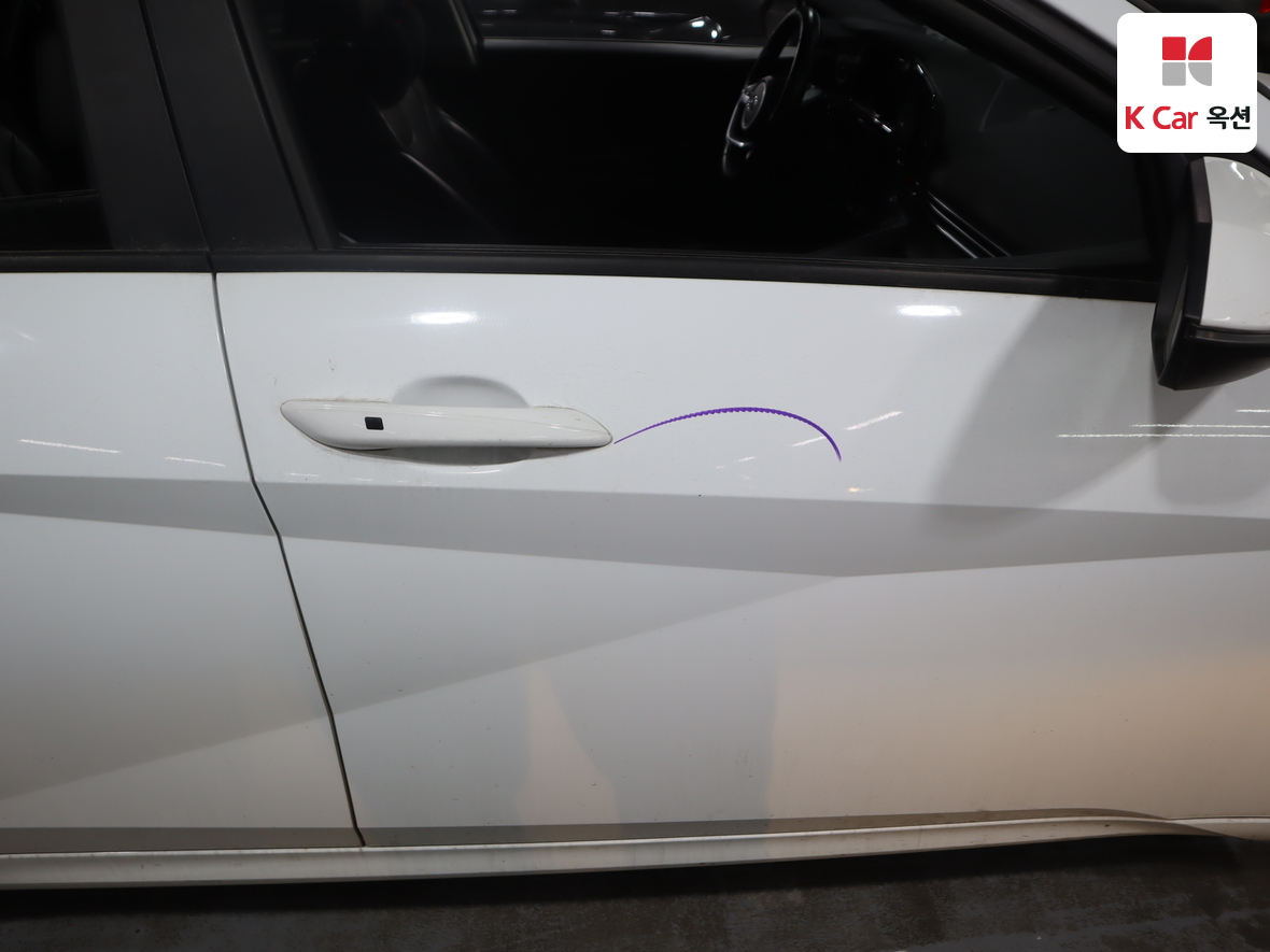 Hyundai Elantra 2022 - Image 40