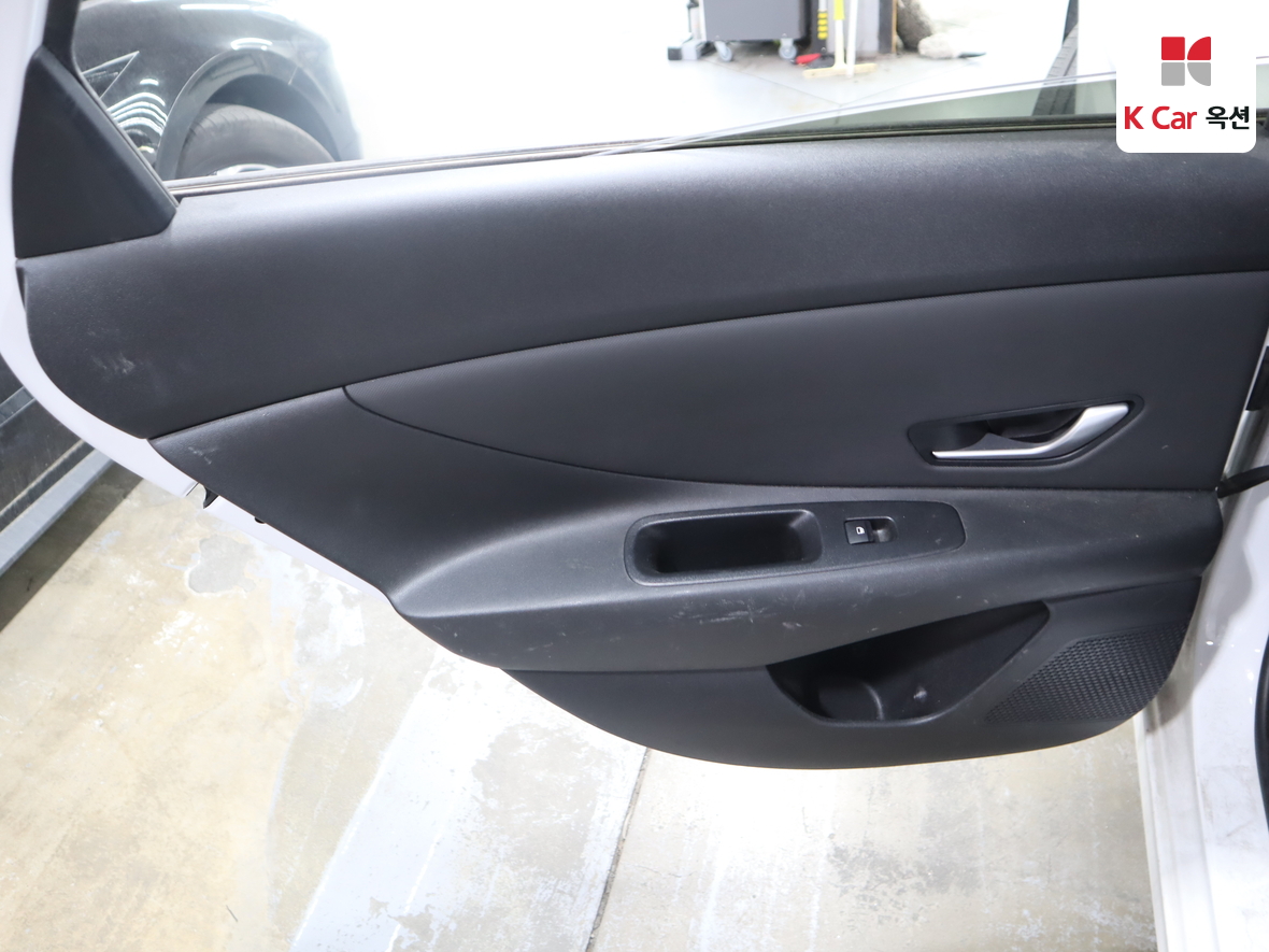 Hyundai Elantra 2022 - Image 22