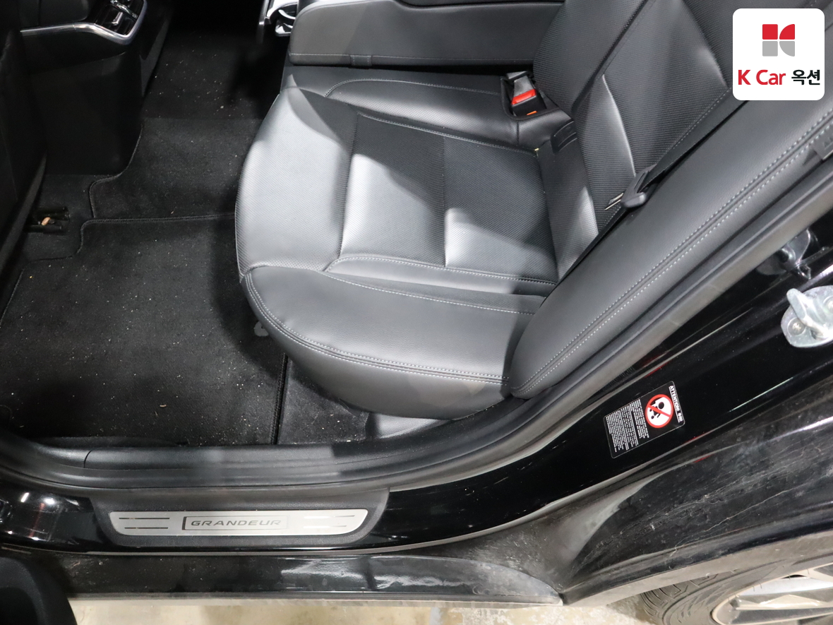 Hyundai Grandeur 2022 - Image 24