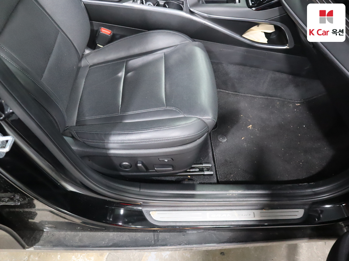 Hyundai Grandeur 2022 - Image 31