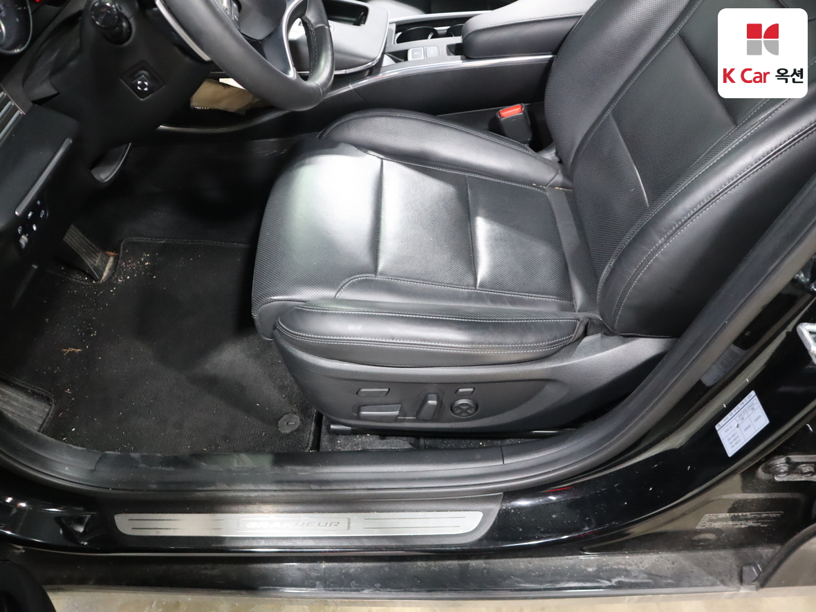 Hyundai Grandeur 2022 - Image 19