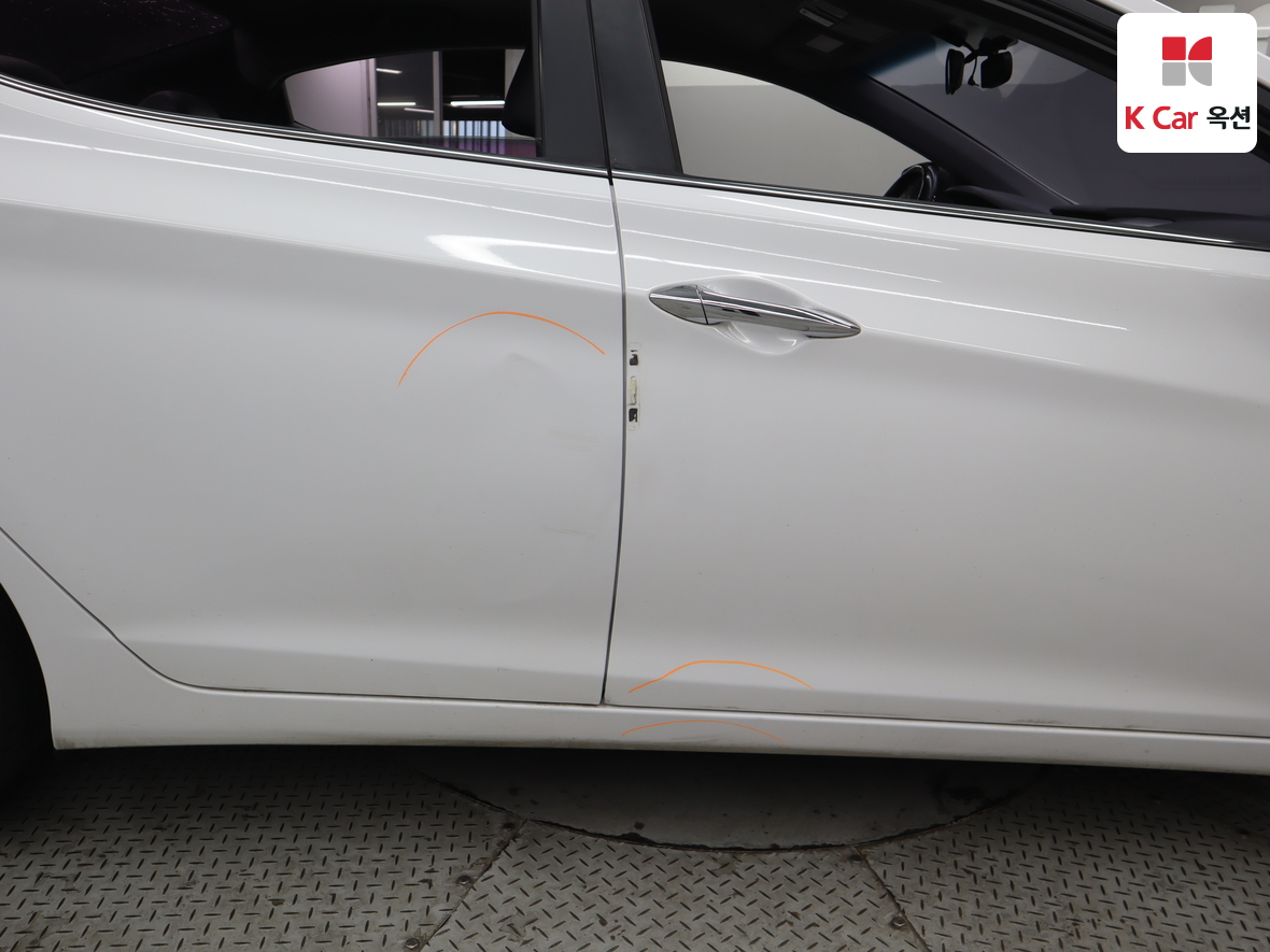 هيونداي إلانترا 2014 - صورة 42