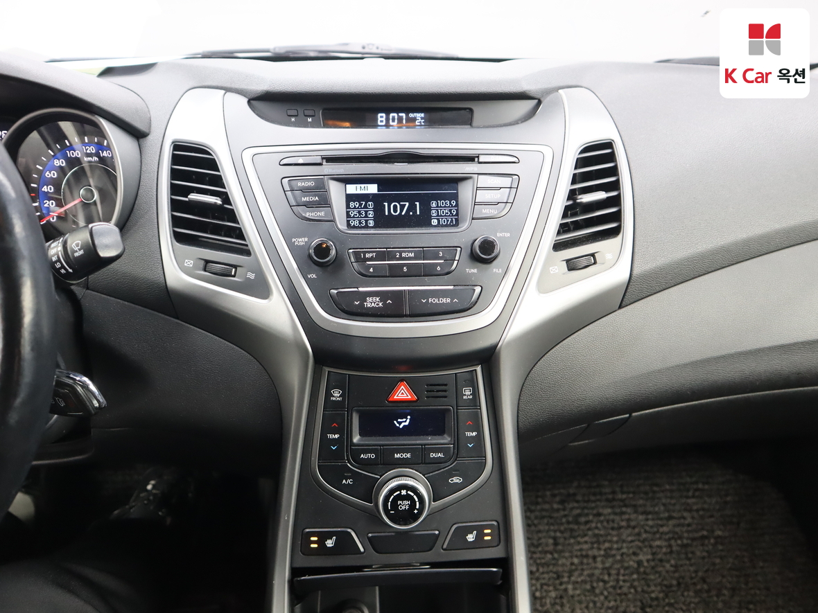 هيونداي إلانترا 2014 - صورة 6