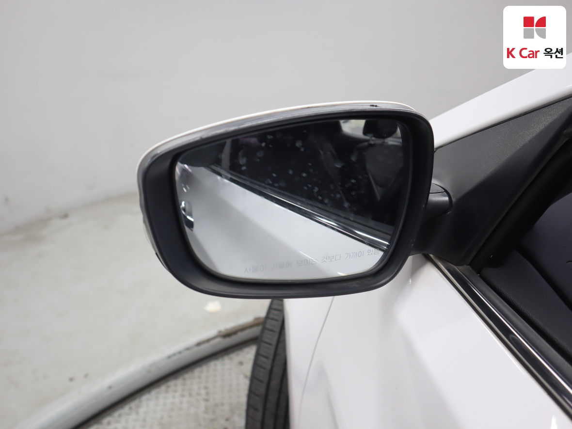 هيونداي إلانترا 2014 - صورة 20