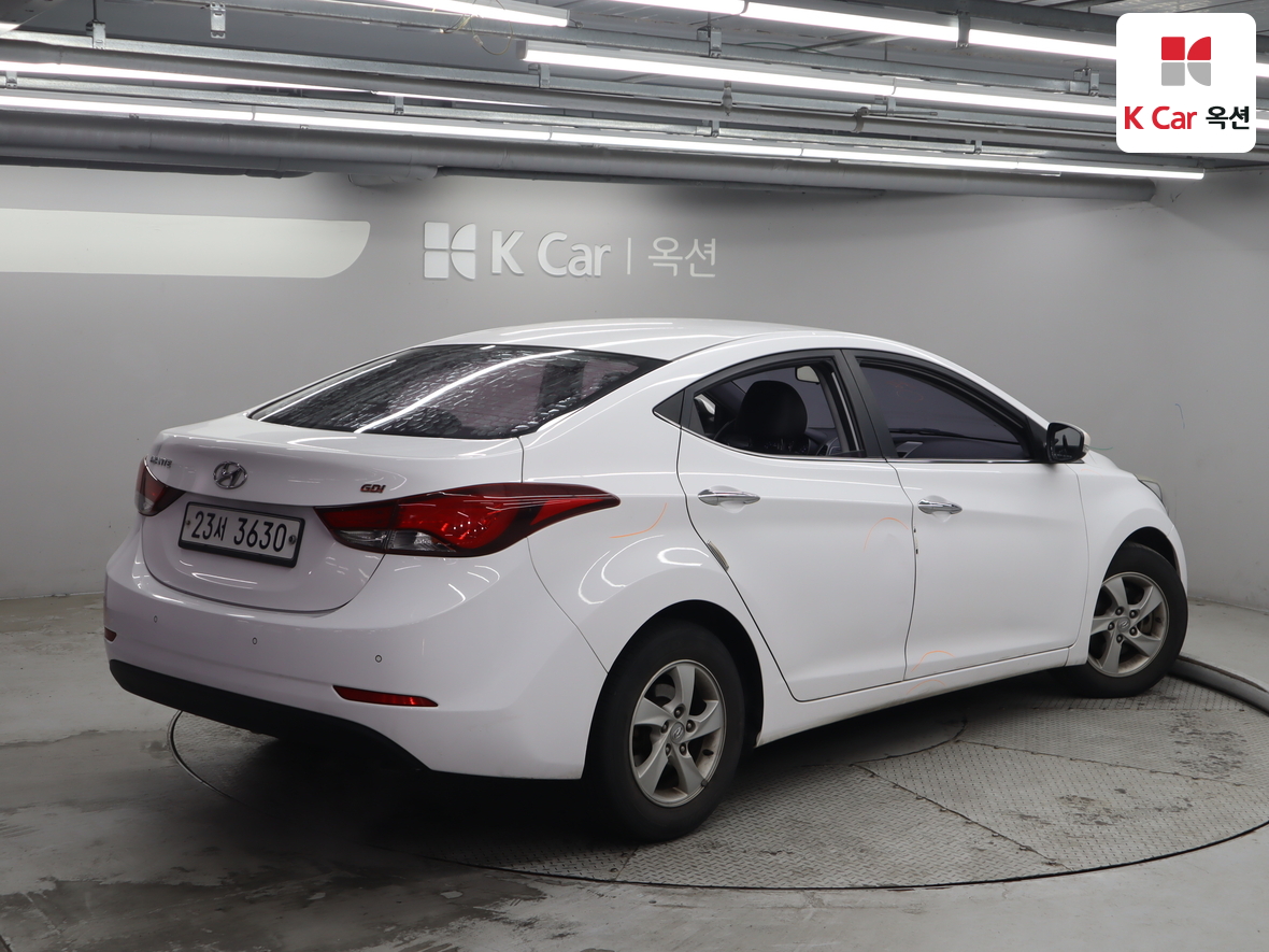 هيونداي إلانترا 2014 - صورة 2