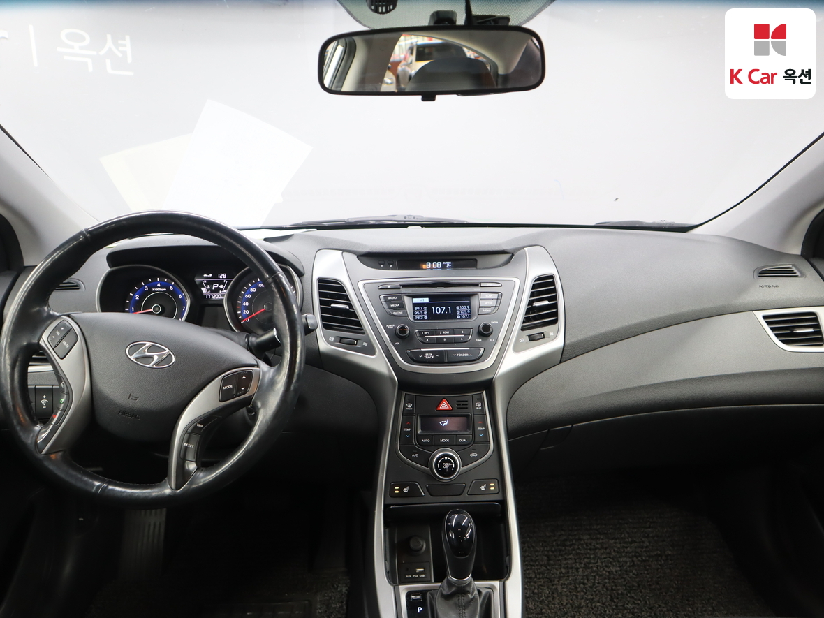 هيونداي إلانترا 2014 - صورة 3