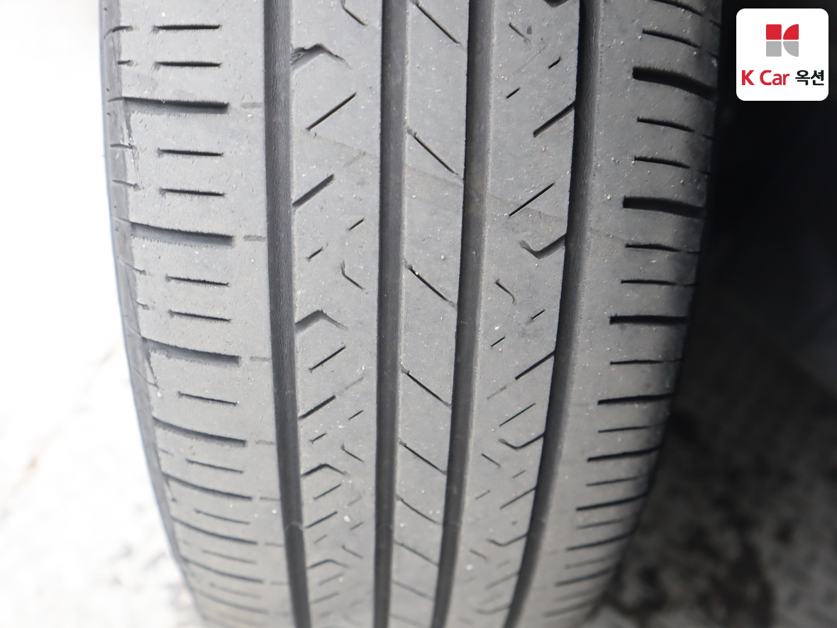 هيونداي إلانترا 2014 - صورة 31