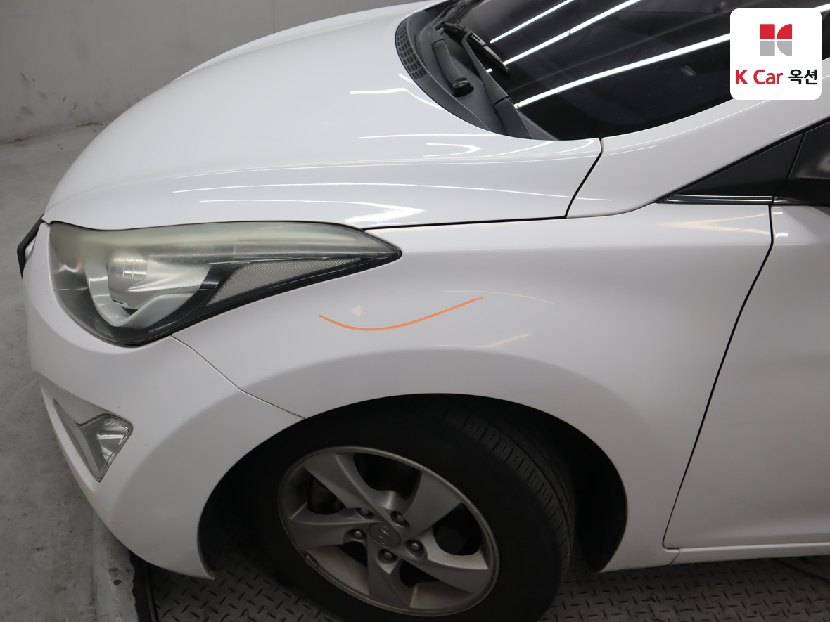 هيونداي إلانترا 2014 - صورة 36