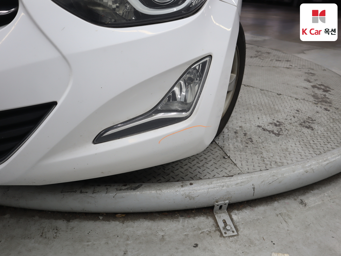 هيونداي إلانترا 2014 - صورة 35