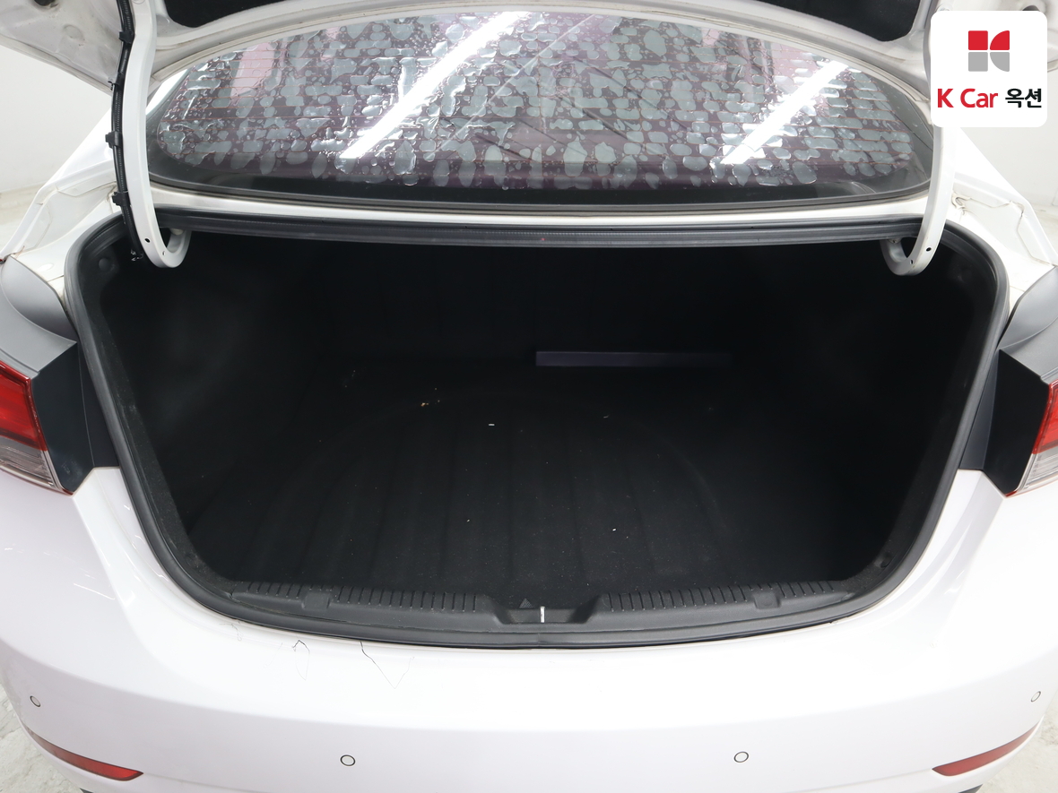 هيونداي إلانترا 2014 - صورة 24