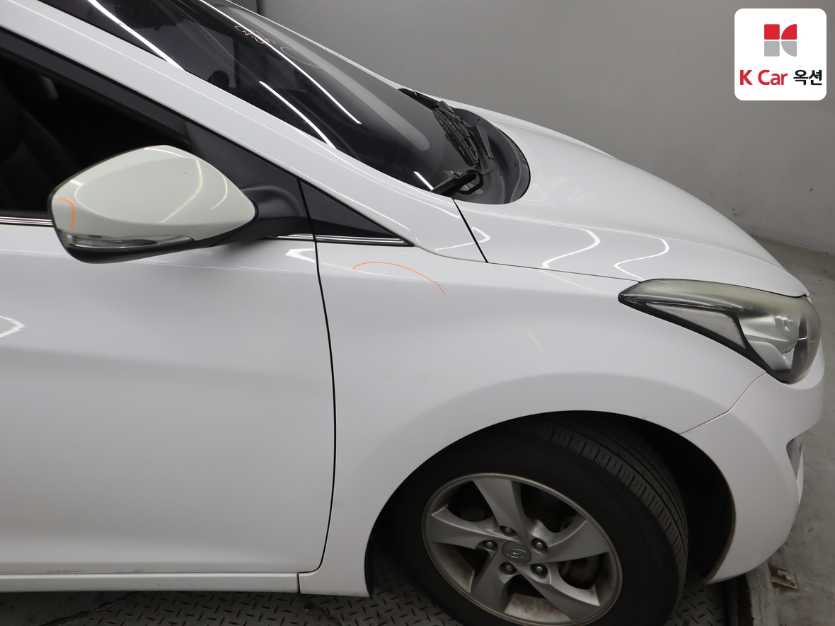 هيونداي إلانترا 2014 - صورة 44