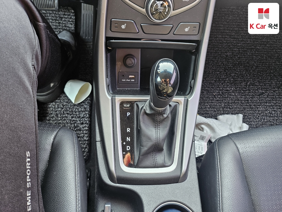 هيونداي إلانترا 2014 - صورة 16