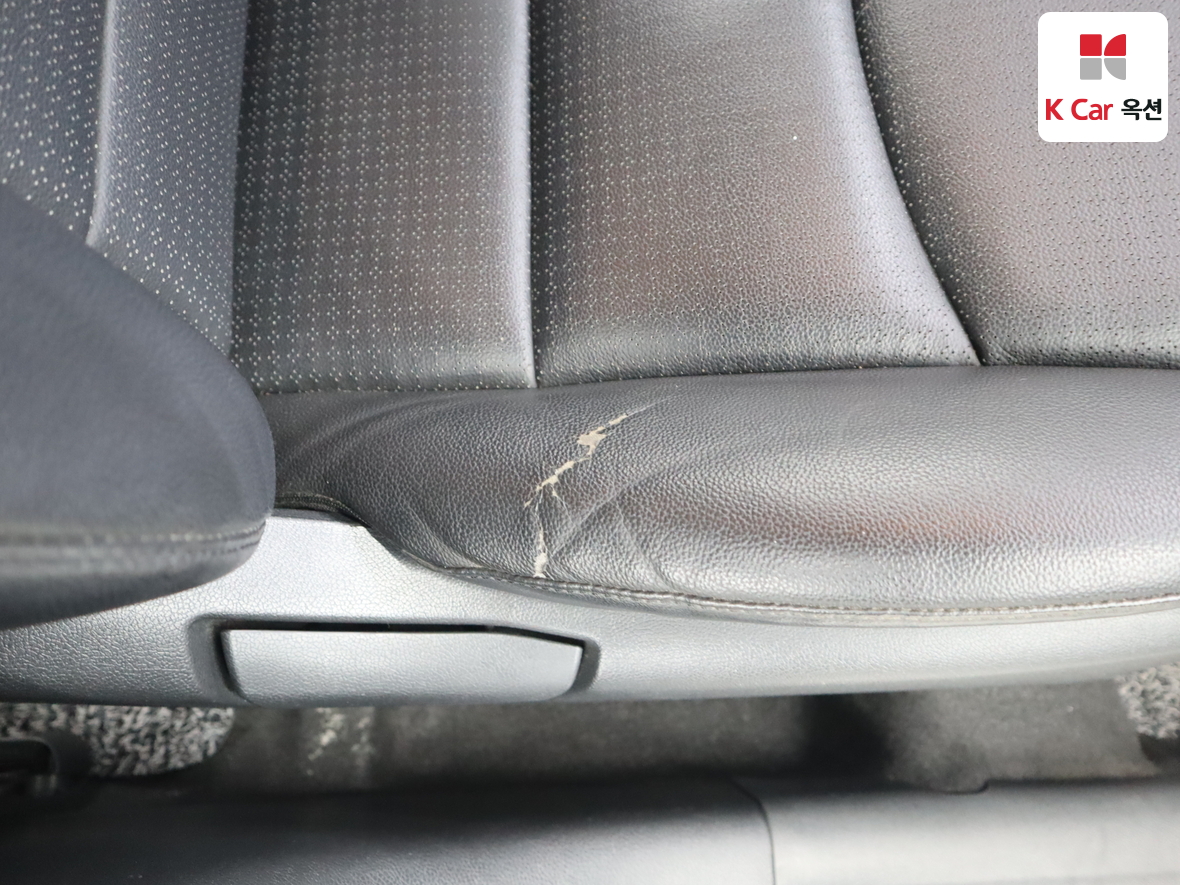 هيونداي إلانترا 2014 - صورة 29