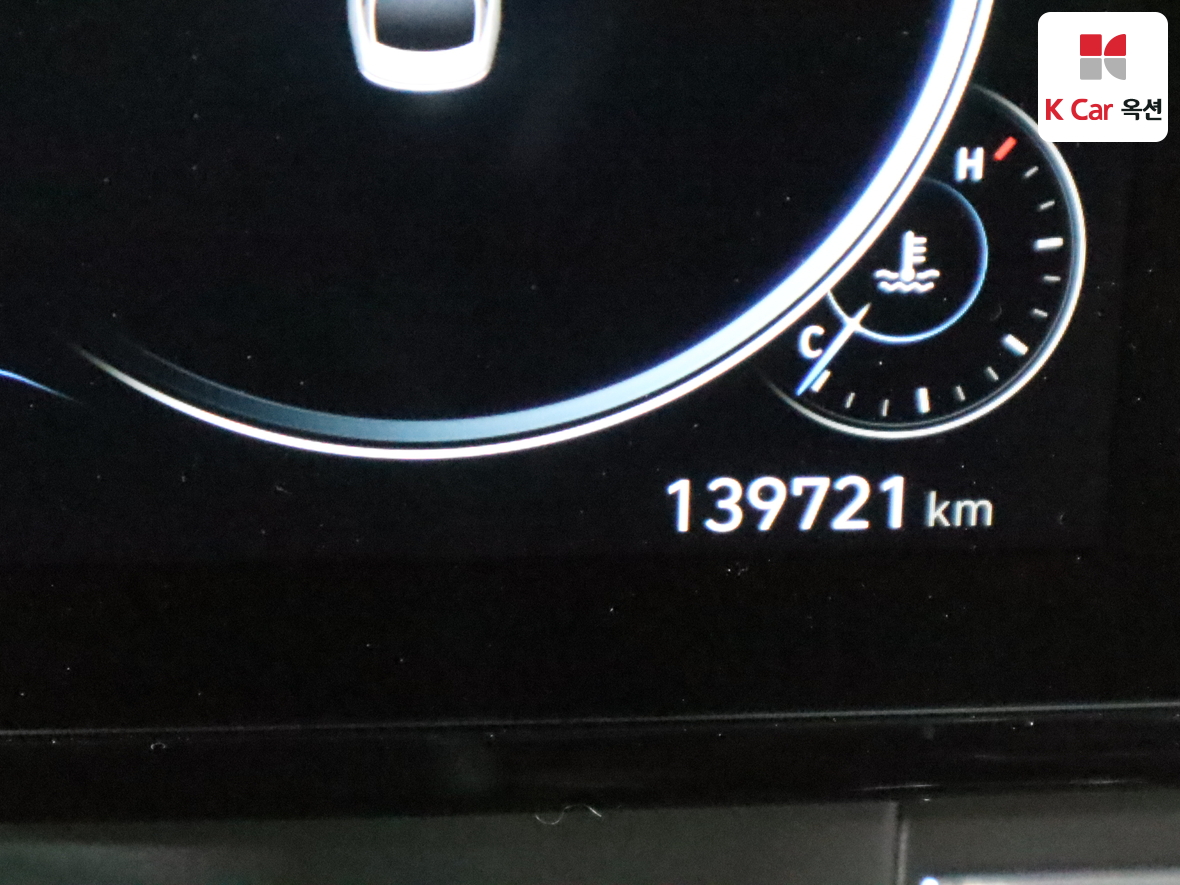 Hyundai Grandeur 2022 - Image 4