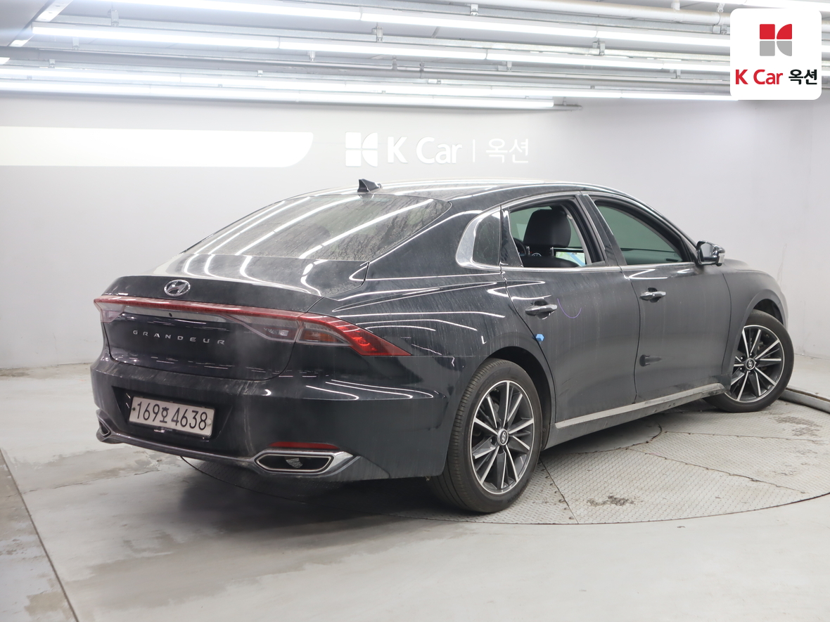 Hyundai Grandeur 2022 - Image 2