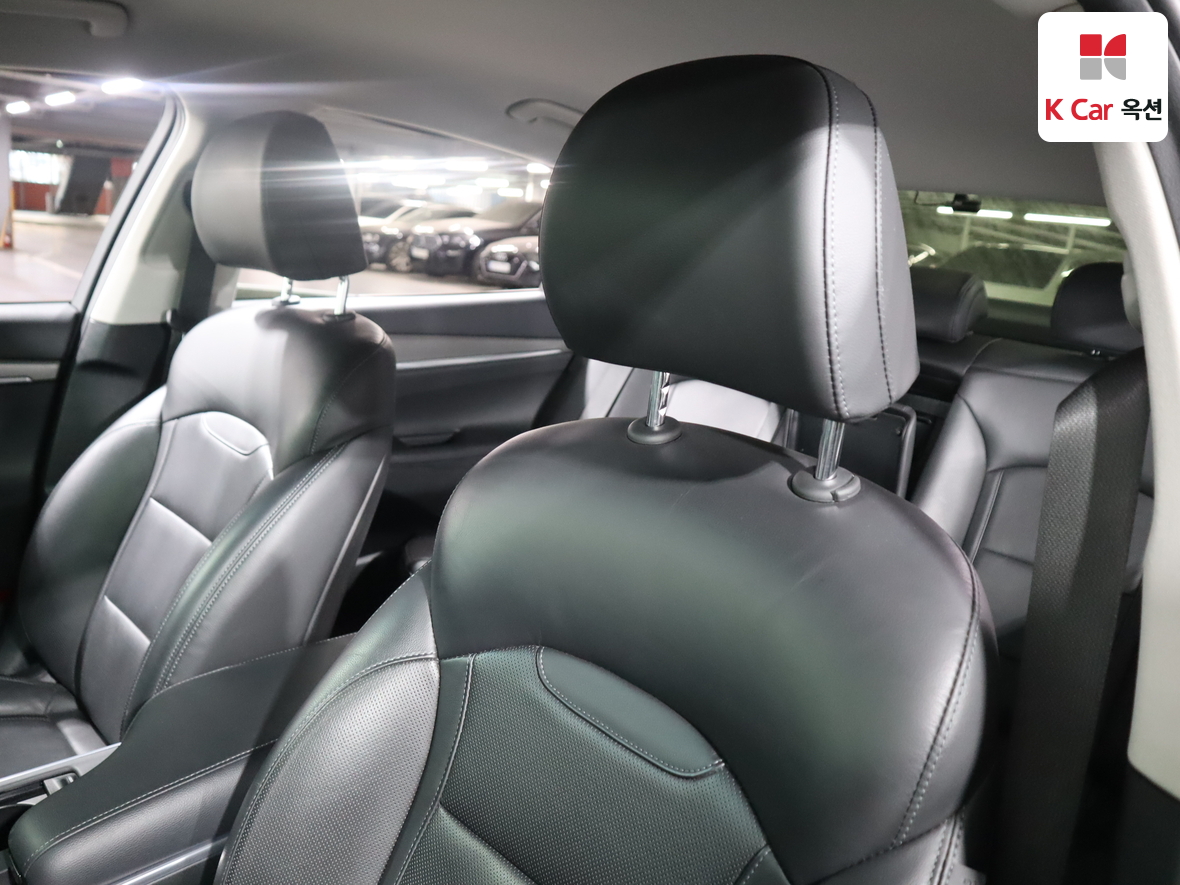 Hyundai Grandeur 2022 - Image 19