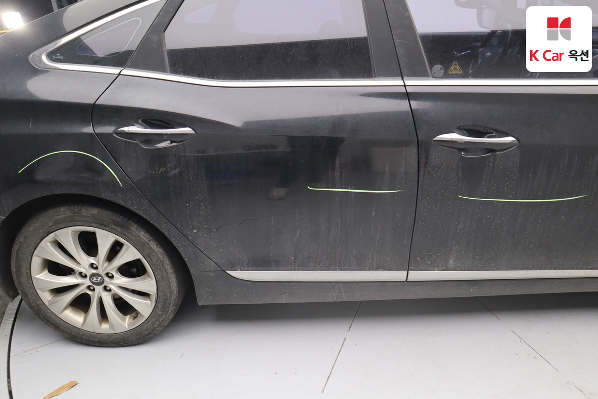 هيونداي أزيرا 2012 - صورة 43