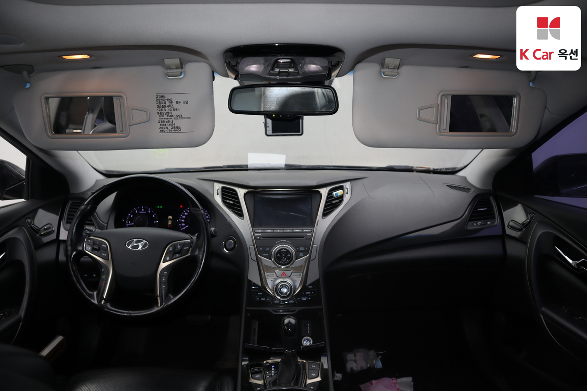 هيونداي أزيرا 2012 - صورة 3