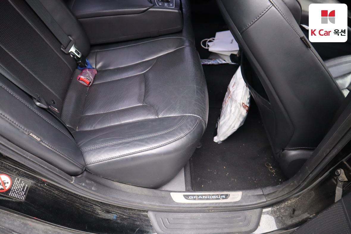 هيونداي أزيرا 2012 - صورة 30