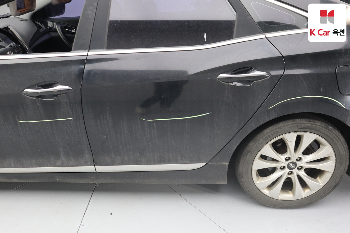 هيونداي أزيرا 2012 - صورة 41