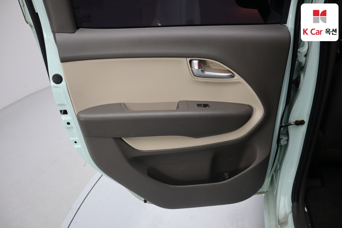 Kia Ray 2012 - Image 21