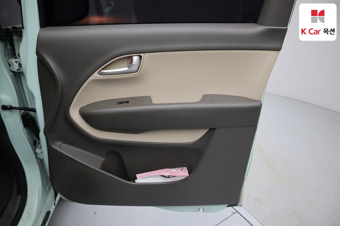 Kia Ray 2012 - Image 29