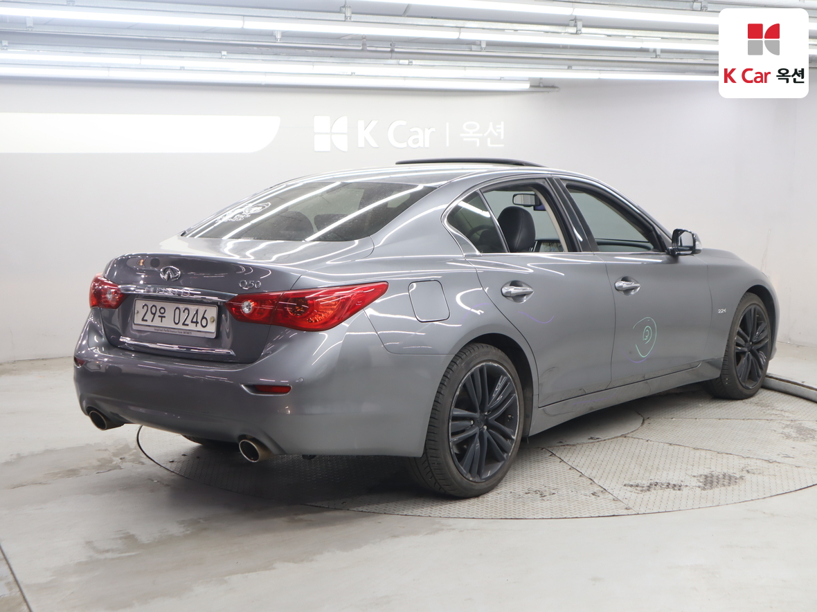 2016 - Infiniti Q50