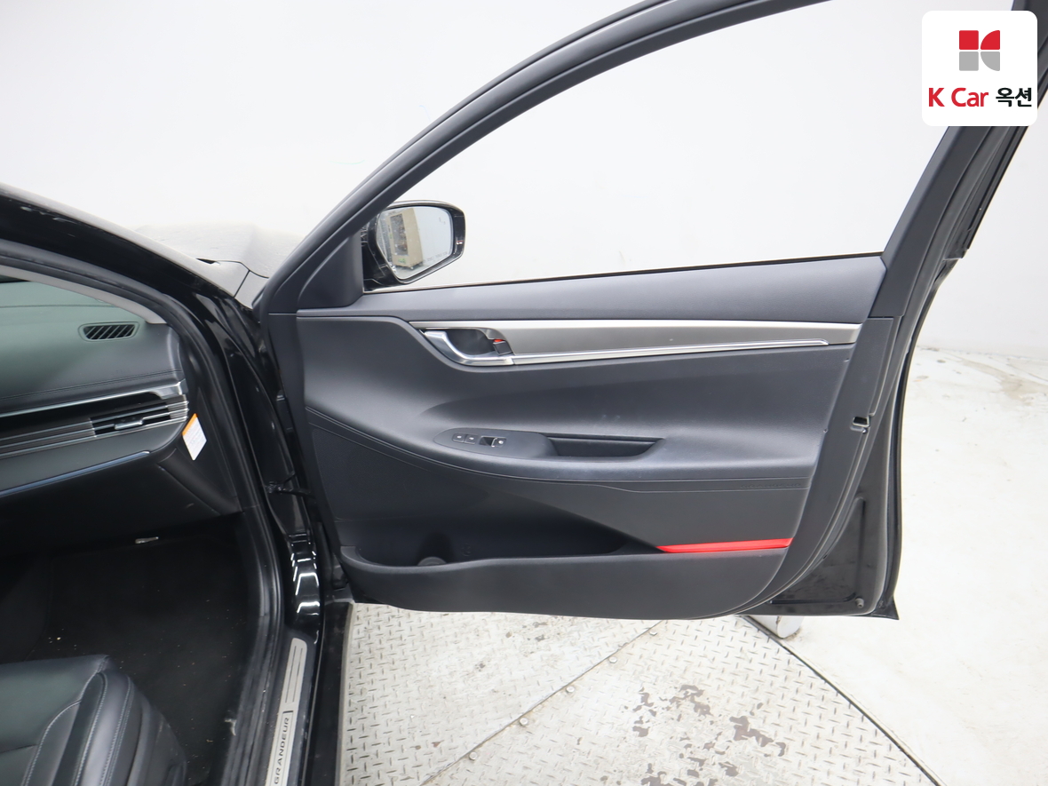 Hyundai Grandeur 2022 - Image 30