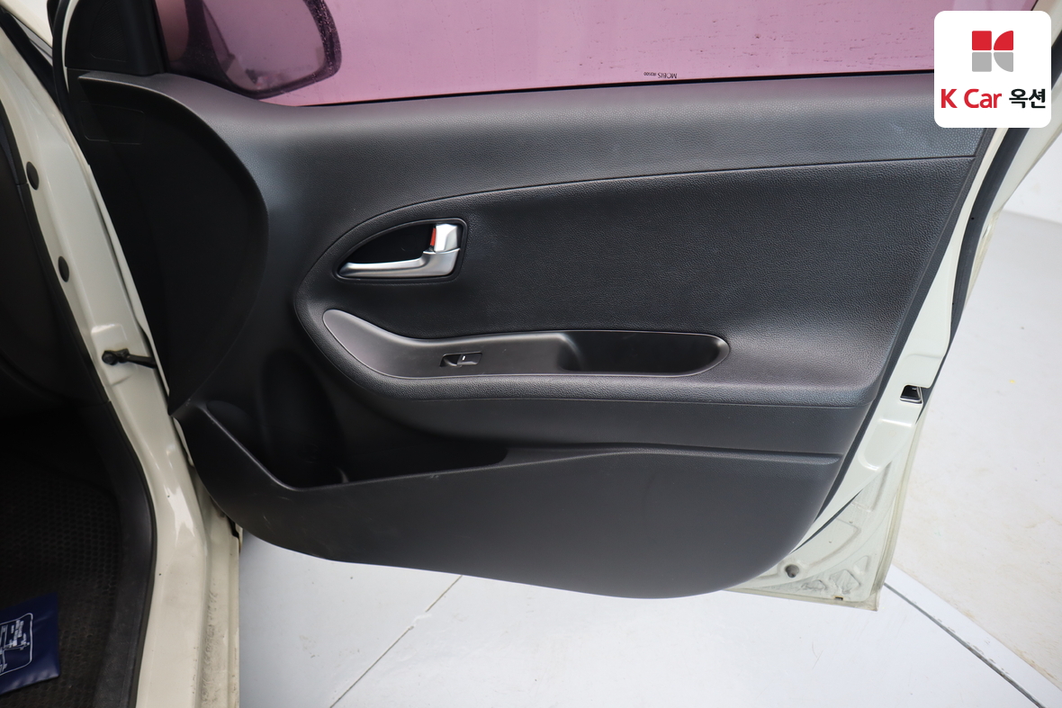 Kia Morning 2012 - Image 28