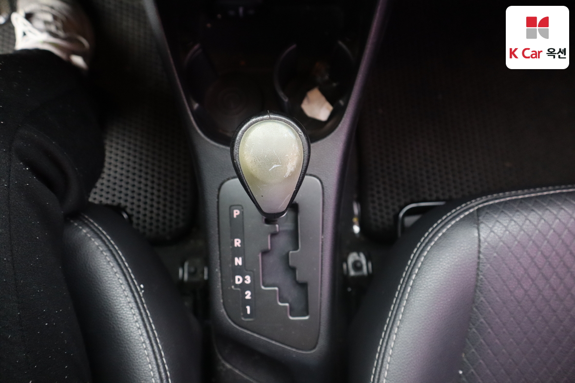 Kia Morning 2012 - Image 15