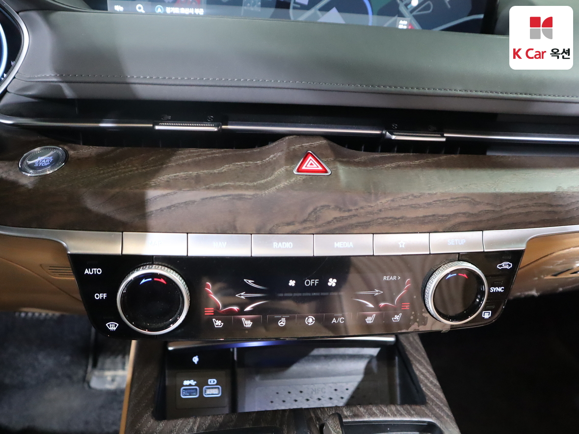 Genesis G80 2022 - Image 15