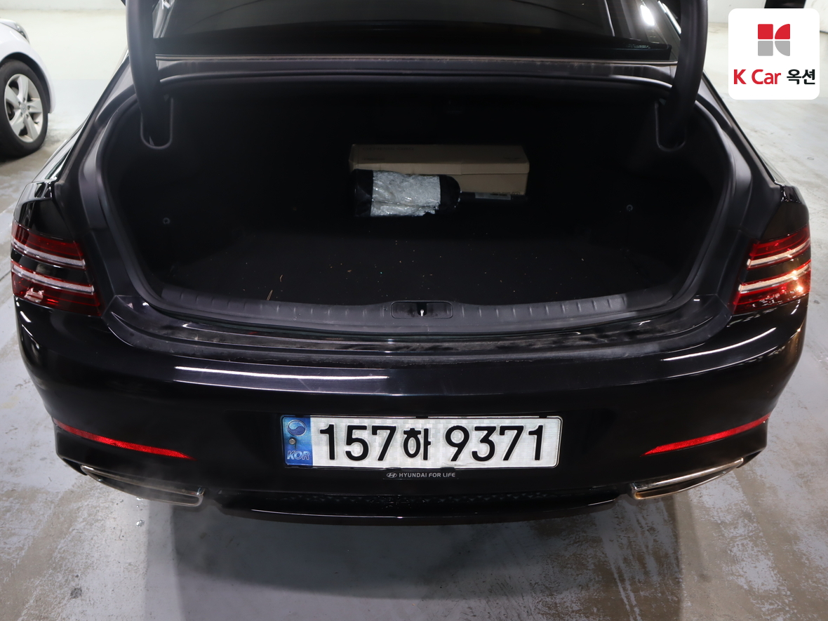 Genesis G80 2022 - Image 26