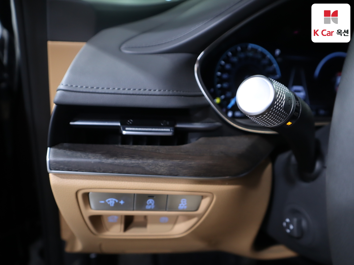 Genesis G80 2022 - Image 9