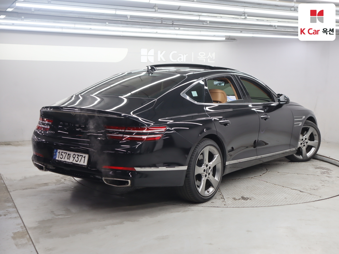 Genesis G80 2022 - Image 2