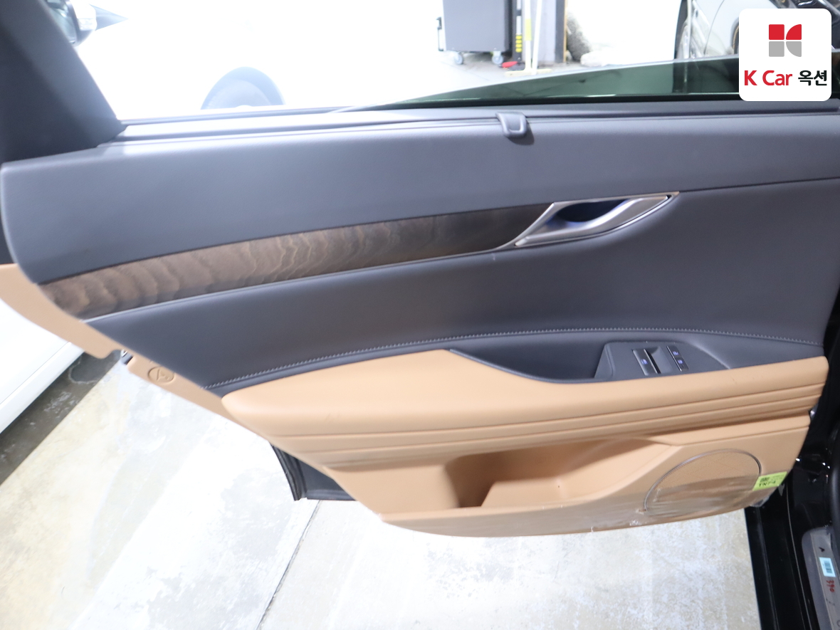 Genesis G80 2022 - Image 23