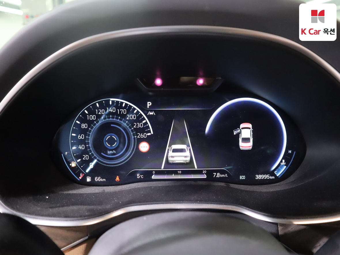 Genesis G80 2022 - Image 5