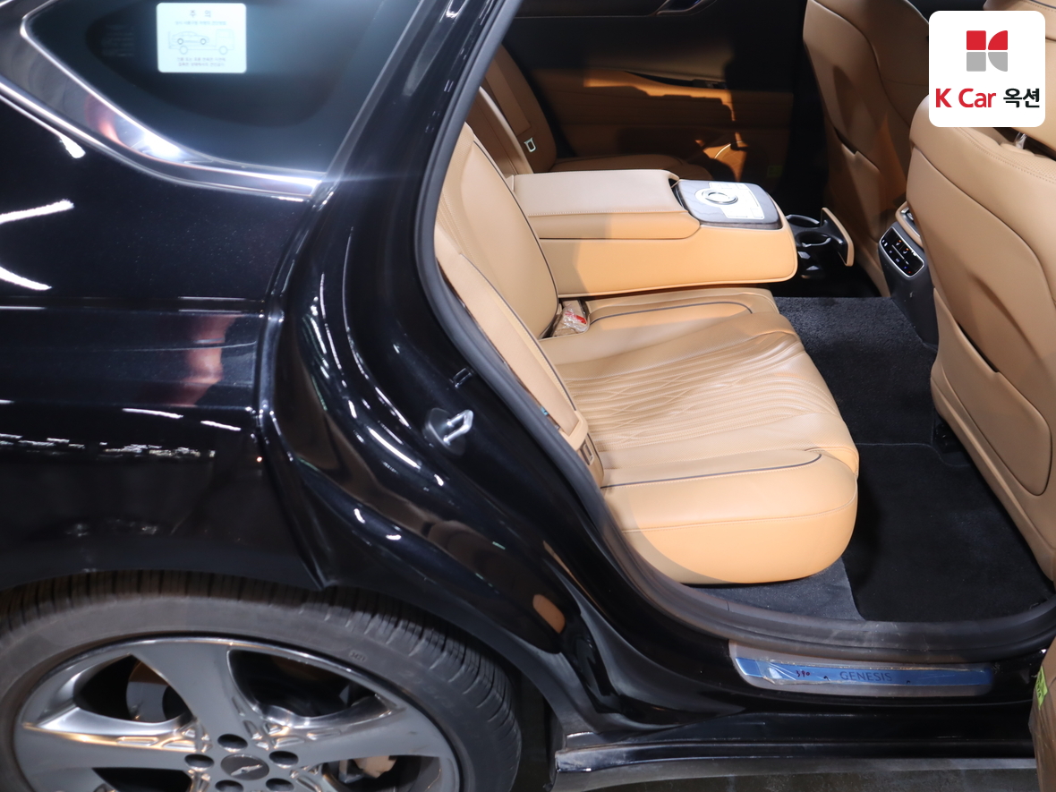 Genesis G80 2022 - Image 29