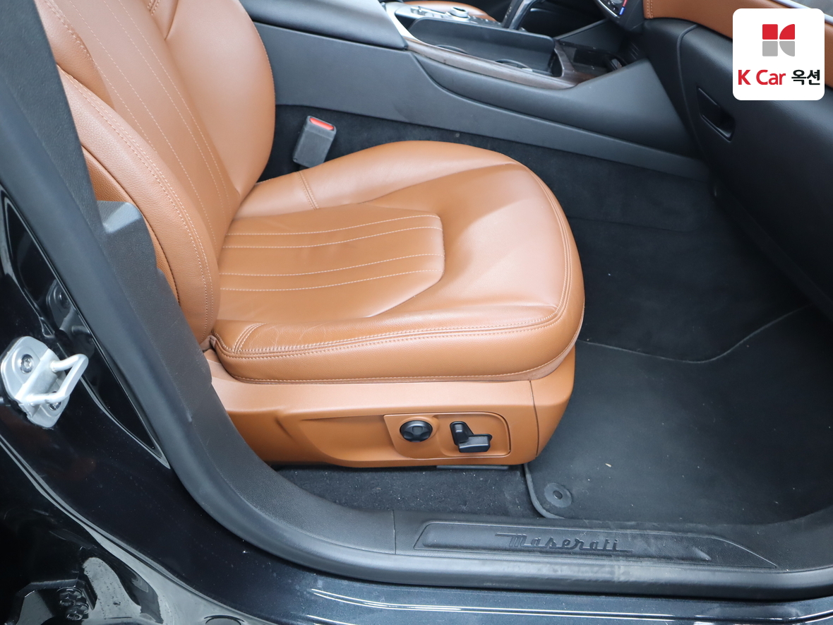 2019 - Maserati Levante