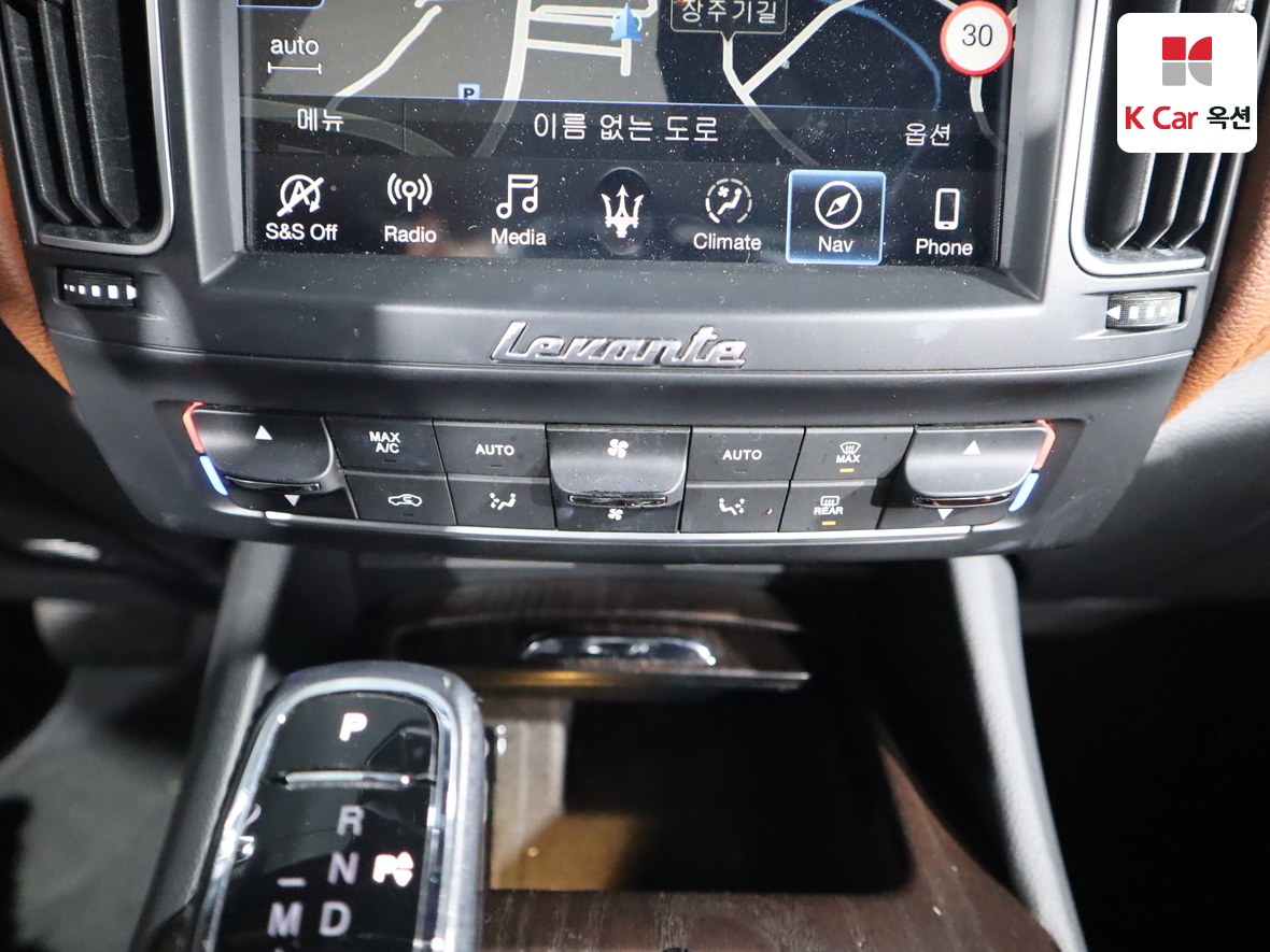 2019 - Maserati Levante