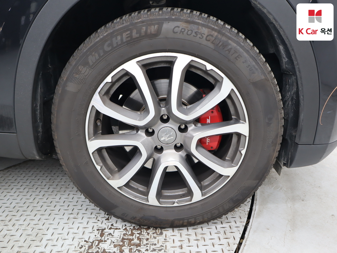 2019 - Maserati Levante