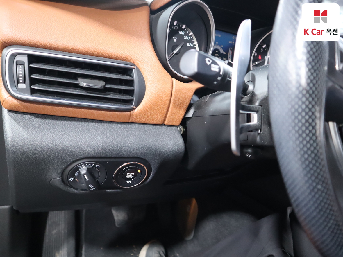 2019 - Maserati Levante